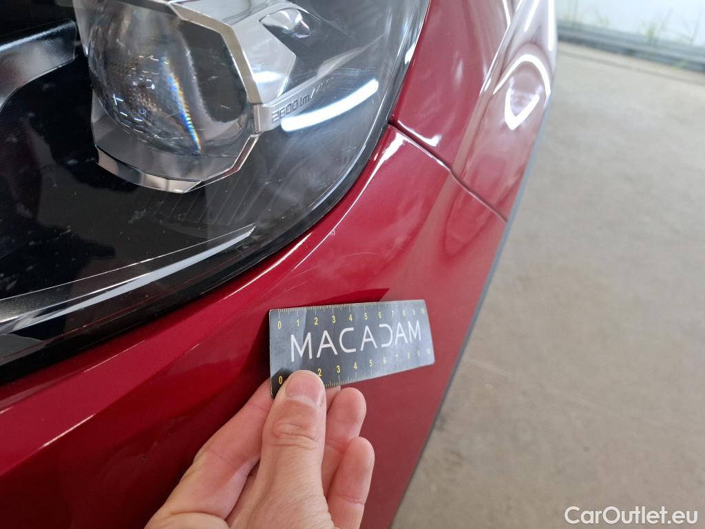  Peugeot  3008 PEUGEOT  / 2016 / 5P / SUV Puretech 180 S&S EAT8 GT LINE #18