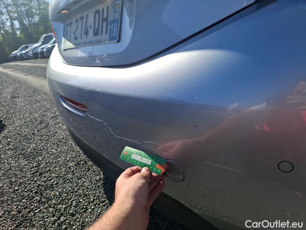  Peugeot  208  Style 1.2 PureTech 80 #3