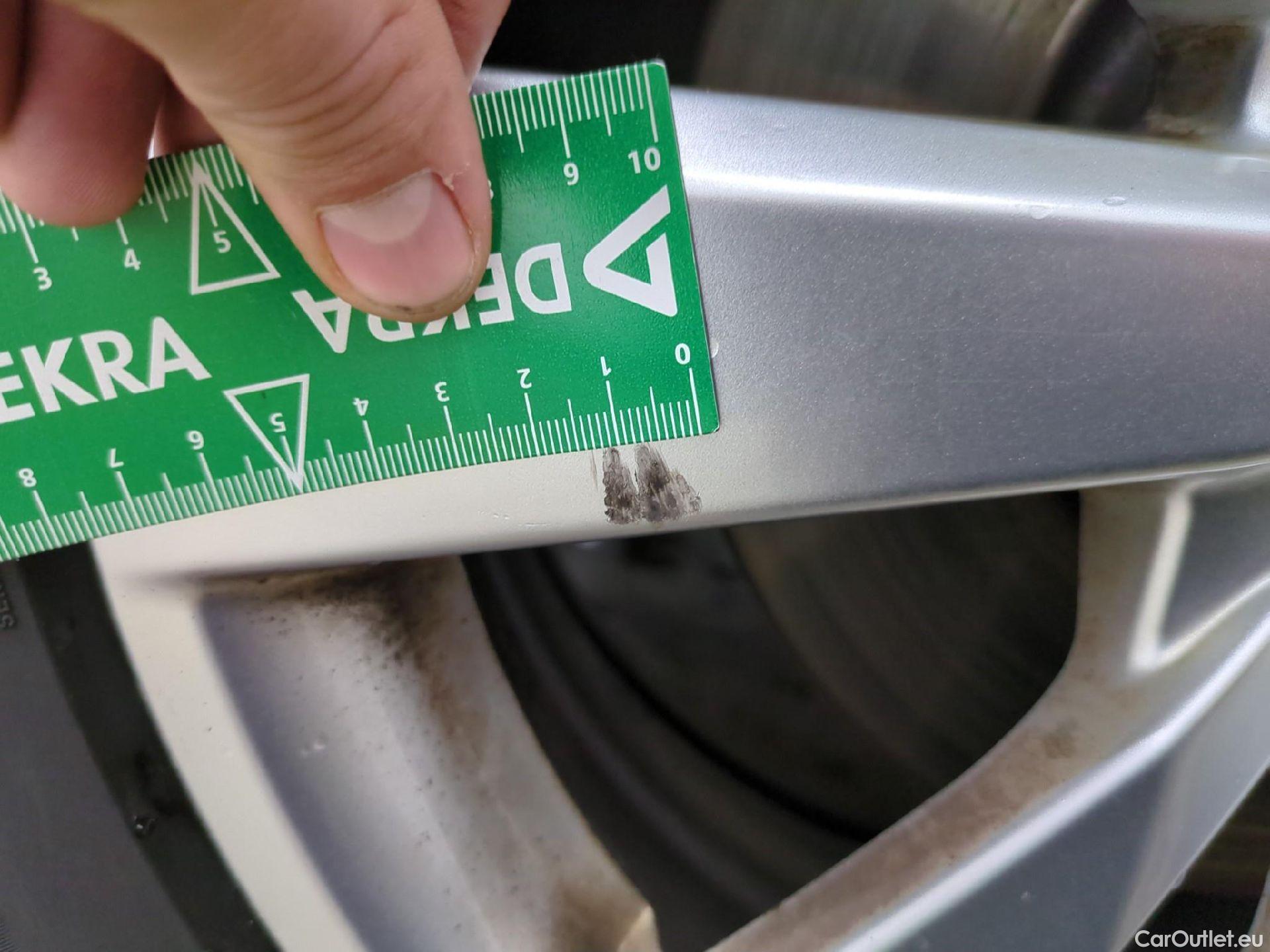  Peugeot  3008  Active Pack 1.5 HDi 130CV BVA8 E6d #11