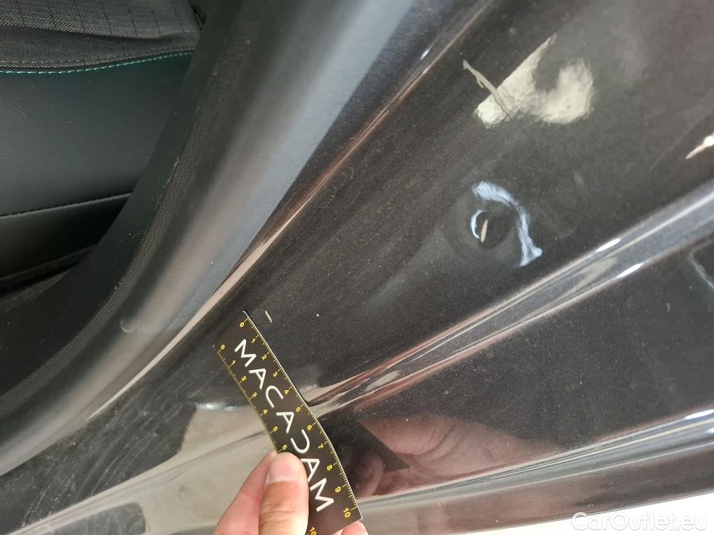  Peugeot  208  Allure Business 1.5 HDi 100CV BVM6 E6d #40