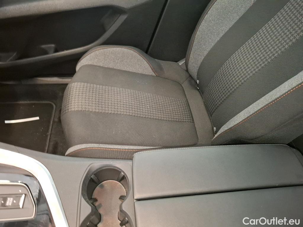  Peugeot  3008  Active Business 1.2 PureTech 130CV BVA8 E6d #39