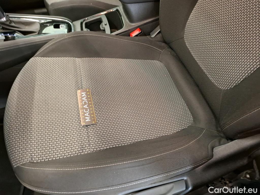  Opel   Grandland X Grandland X Business Edition 1.2 Turbo 130CV BVA8 E6d #26