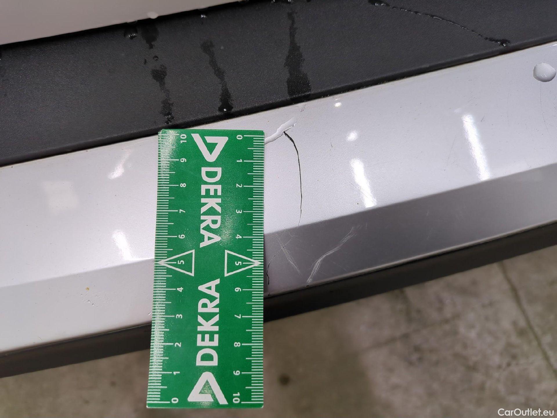  Peugeot  2008  Allure Pack 1.5 HDi 130CV BVA8 E6d #2