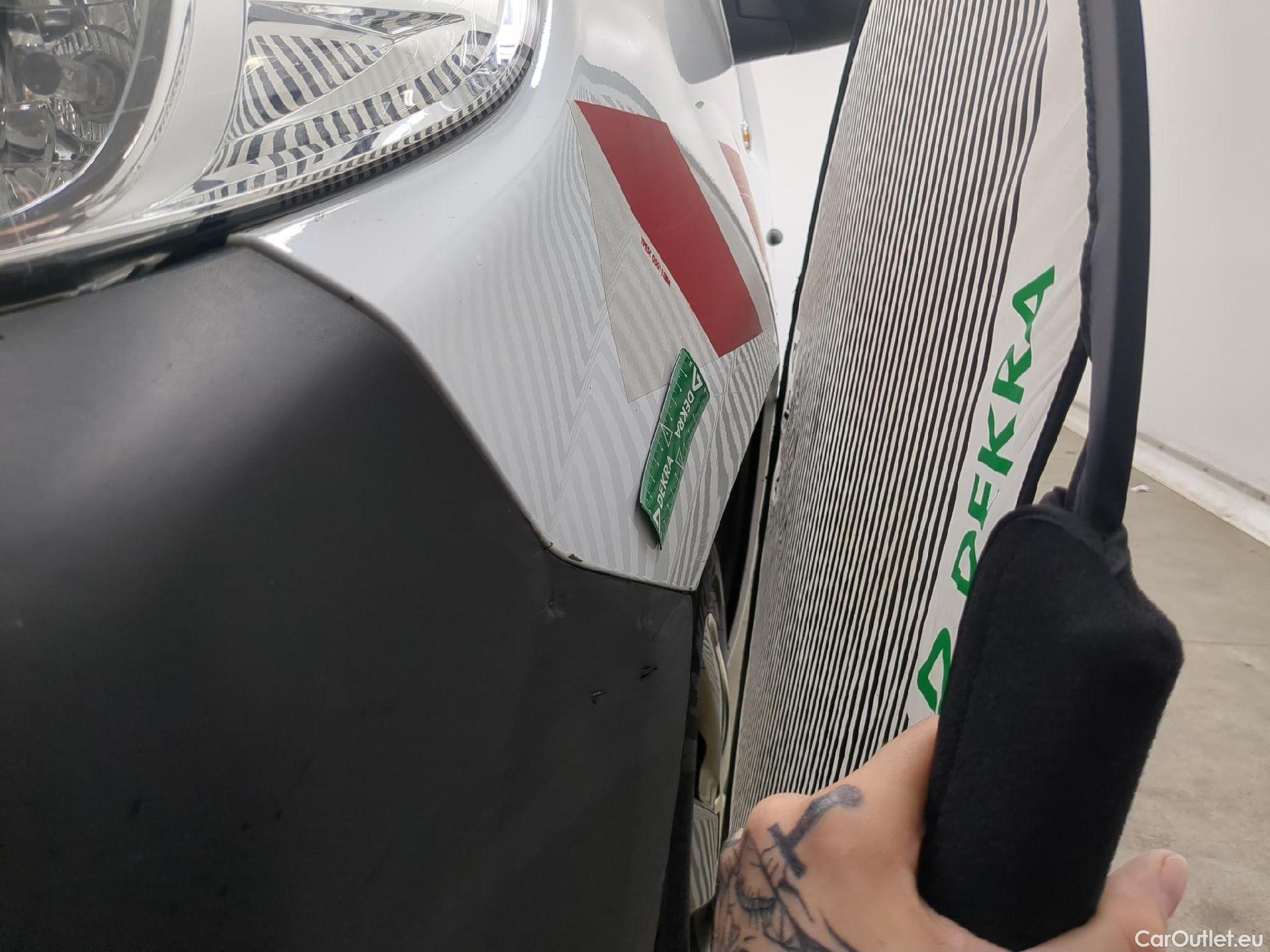  Renault  Kangoo  II Express Maxi Extra (Série Spéciale) 1.5 dCi 95CV BVM6 E6dT #26