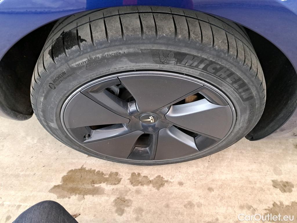  Tesla  Model 3 TESLA   2018  4P  Berline Propulsion #4