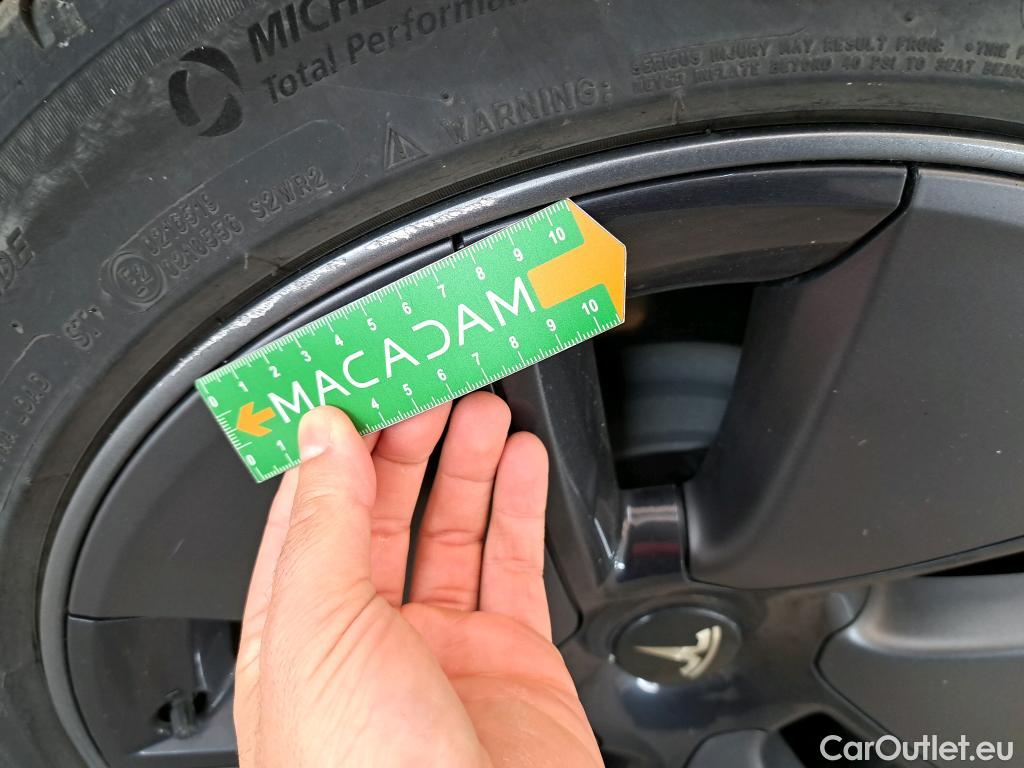  Tesla  Model 3 TESLA   2018  4P  Berline Propulsion #15