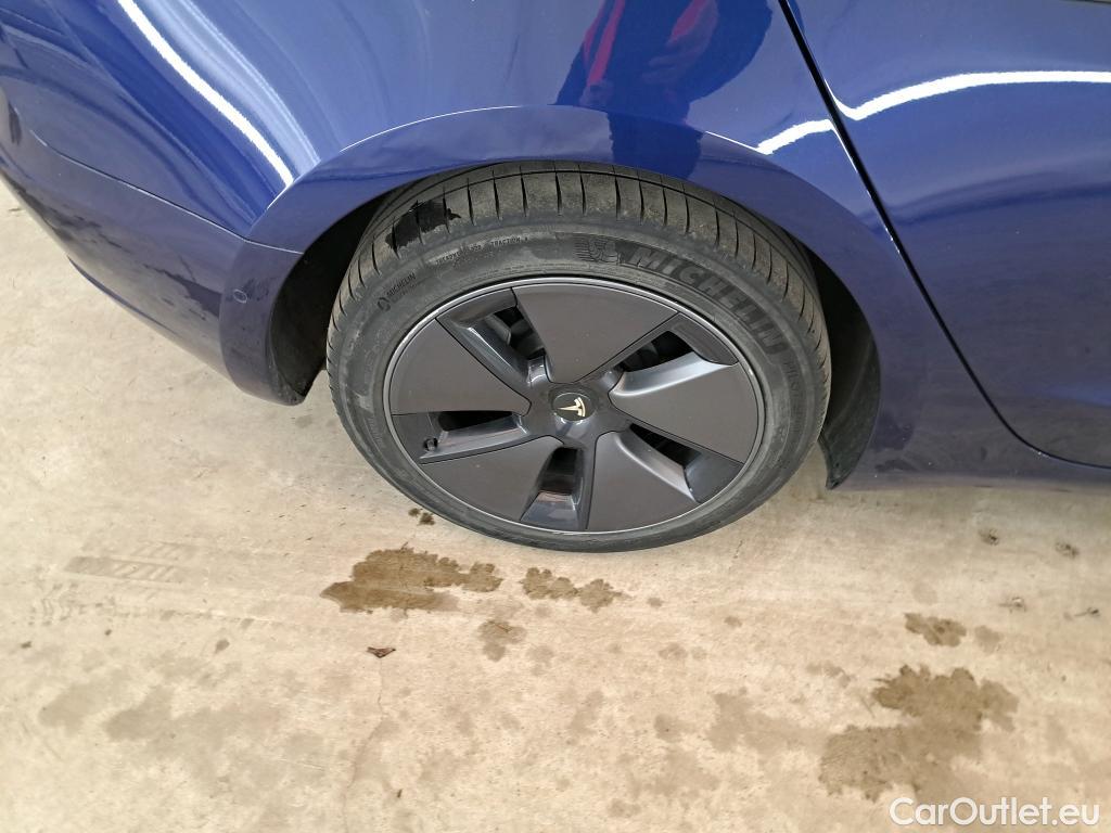  Tesla  Model 3 TESLA   2018  4P  Berline Propulsion #13
