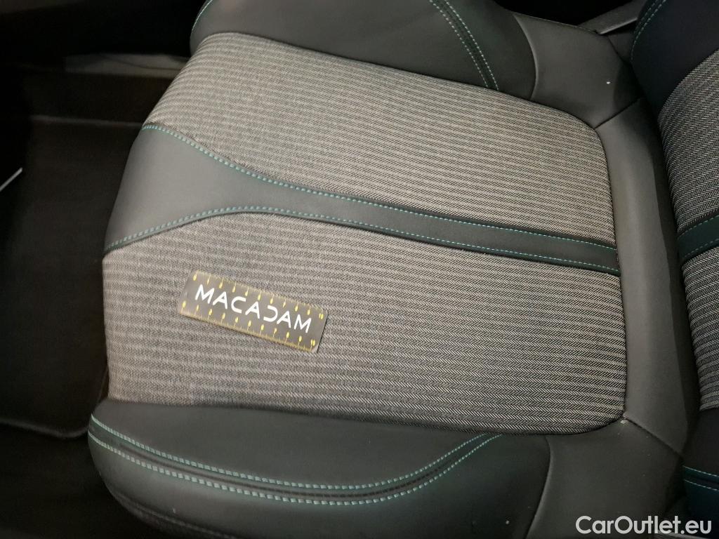  Peugeot  5008  Allure Pack 1.5 HDi 130CV BVA8 7 Sieges E6d #23