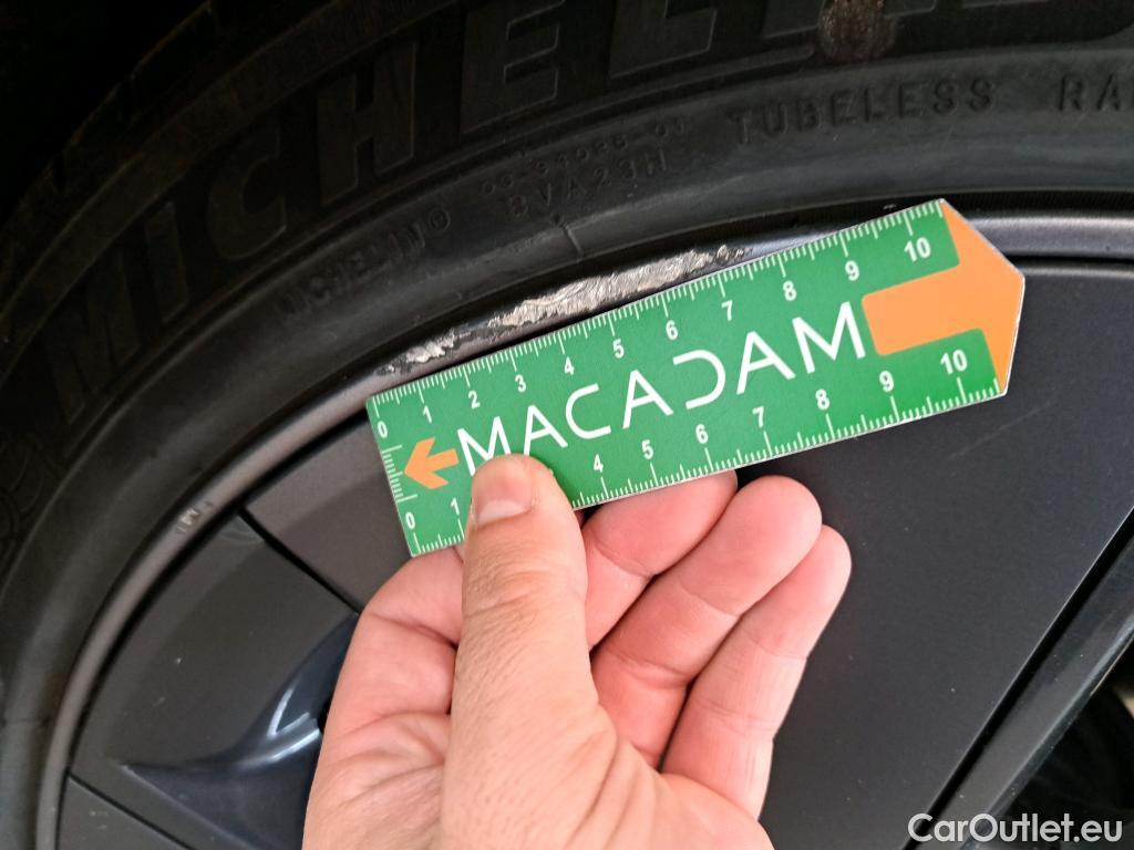  Tesla  Model 3 TESLA   2018  4P  Berline Propulsion #21