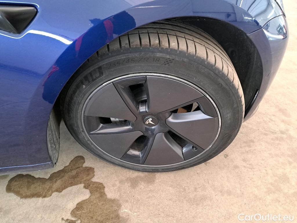  Tesla  Model 3 TESLA   2018  4P  Berline Propulsion #8