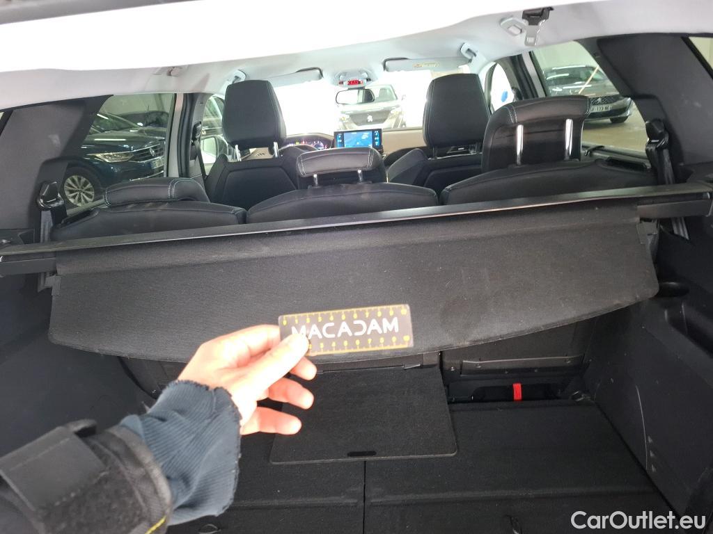  Peugeot  5008  Allure Pack 1.5 HDi 130CV BVA8 7 Sieges E6d #11