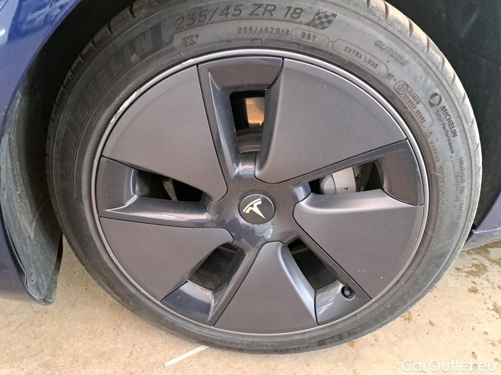 Tesla  Model 3 TESLA   2018  4P  Berline Propulsion #19