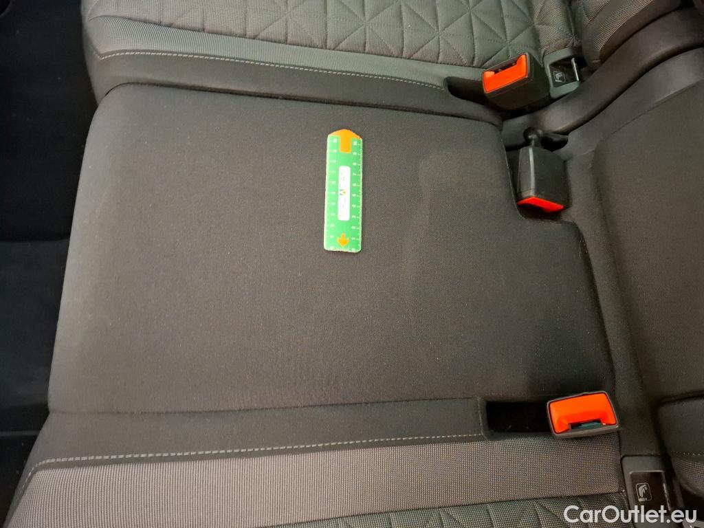  Volkswagen  Tiguan VOLKSWAGEN  / 2020 / 5P / SUV 2.0 TDI 150 DSG7 Life Business #29