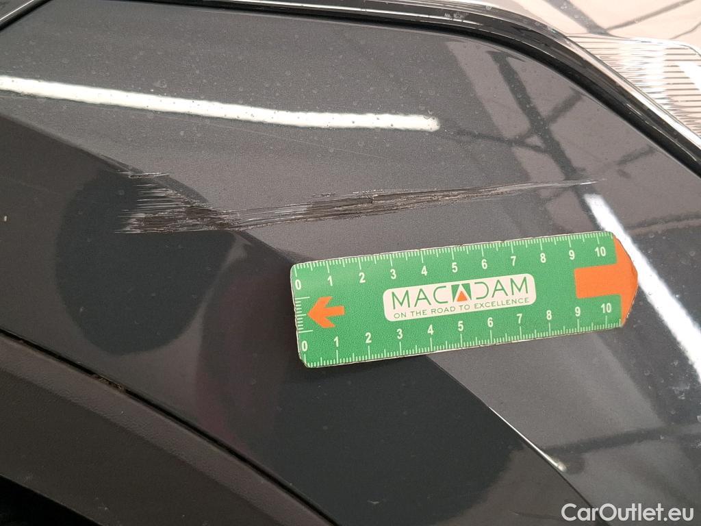  Volkswagen  Tiguan VOLKSWAGEN  / 2020 / 5P / SUV 2.0 TDI 150 DSG7 Life Business #14