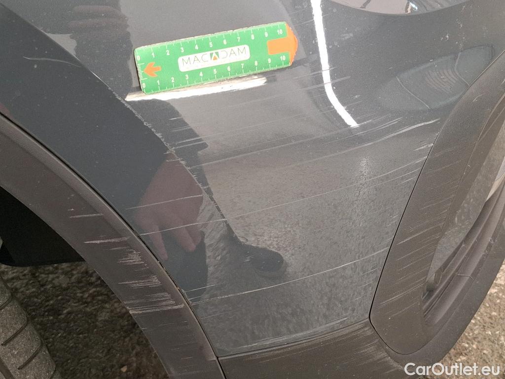  Volkswagen  Tiguan VOLKSWAGEN  / 2020 / 5P / SUV 2.0 TDI 150 DSG7 Life Business #15