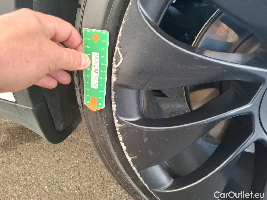  Tesla  Model Y TESLA  / 2020 / 5P / SUV Performance Dual Motor AWD #9