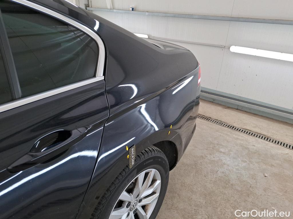  Volkswagen  Passat  Berline Comfortline BMT/Start-Stopp 2.0 TDI 150CV BVA7 E6 #53