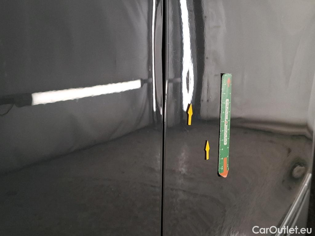  Volkswagen  Tiguan VOLKSWAGEN  / 2020 / 5P / SUV 2.0 TDI 150 DSG7 Life Business #4