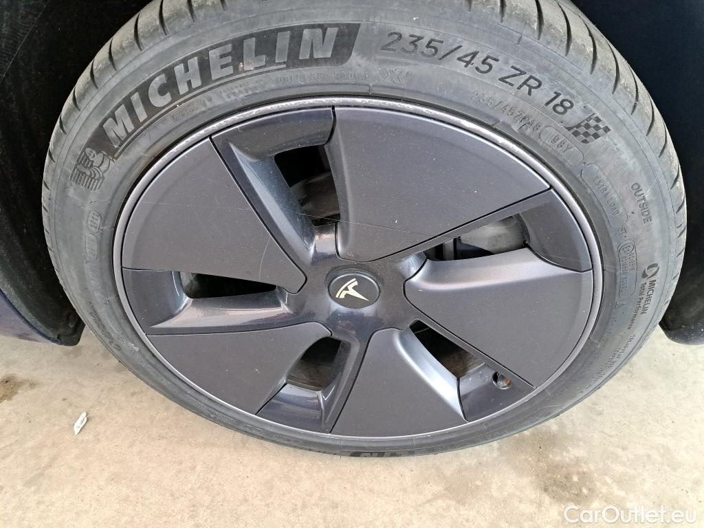  Tesla  Model 3 TESLA   2018  4P  Berline Propulsion #26