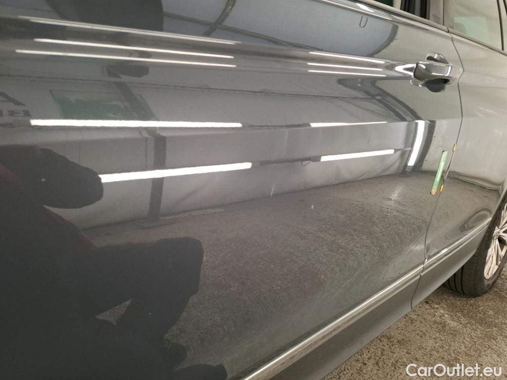  Volkswagen  Tiguan VOLKSWAGEN  / 2020 / 5P / SUV 2.0 TDI 150 DSG7 Life Business #5
