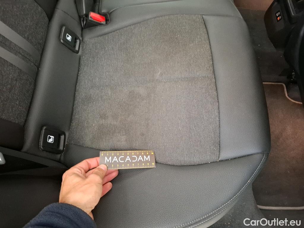  Bmw  Serie 1 Série 1 Berline 118 d Edition Sport 2.0 150CV BVA8 E6d #74