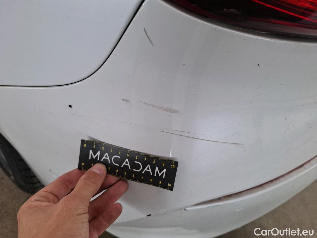  Bmw  Serie 1 Série 1 Berline 118 d Edition Sport 2.0 150CV BVA8 E6d #11