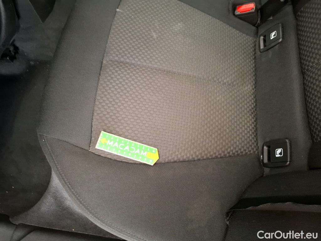  Bmw  Serie 1 BMW Série 1 / 2019 / 5P / Berline 116i DKG7 Business Design #14