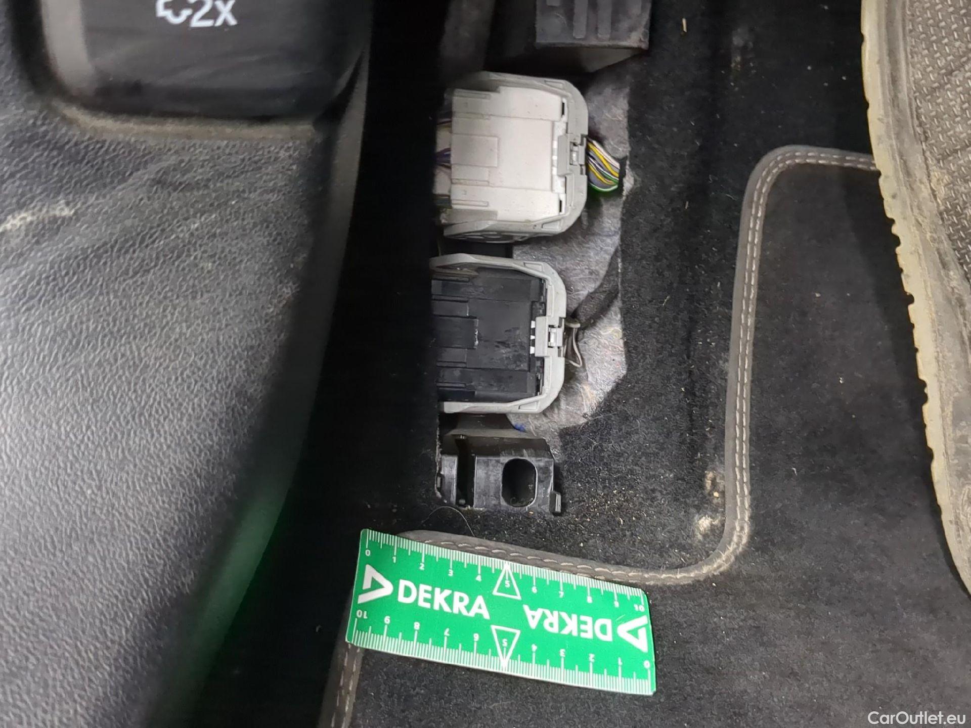  Ford  Focus FORD  SW / 2021 / 5P / Break 1.0 Flexi mHEV 125 Titani X Busin Pshift #33