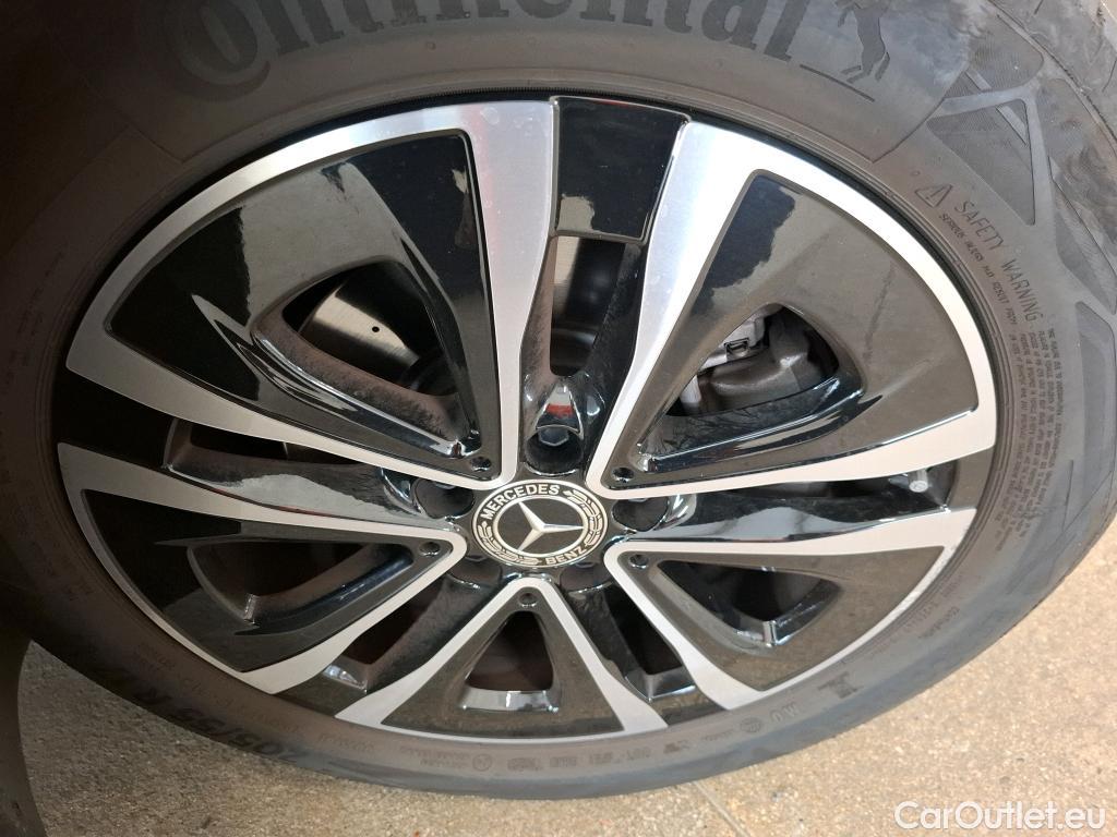  Mercedes  B-Klasse MERCEDES-BENZ Classe B / 2022 / 5P / monospace B 180 Business Line #23