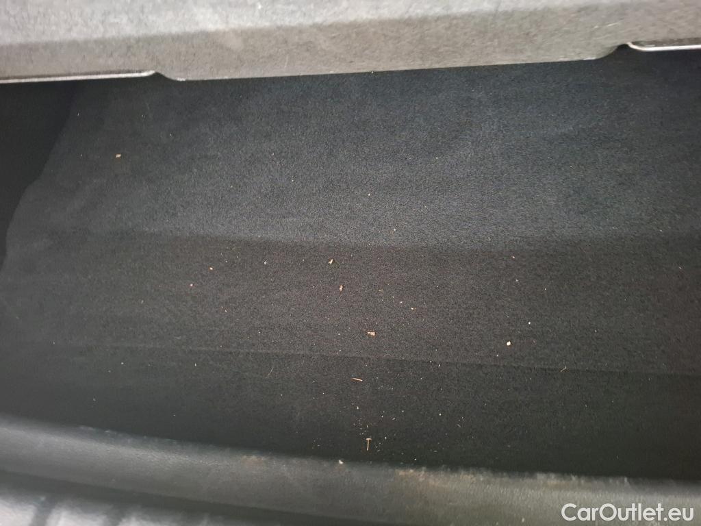  Bmw  Serie 1 Série 1 Berline 118 d Edition Sport 2.0 150CV BVA8 E6d #71