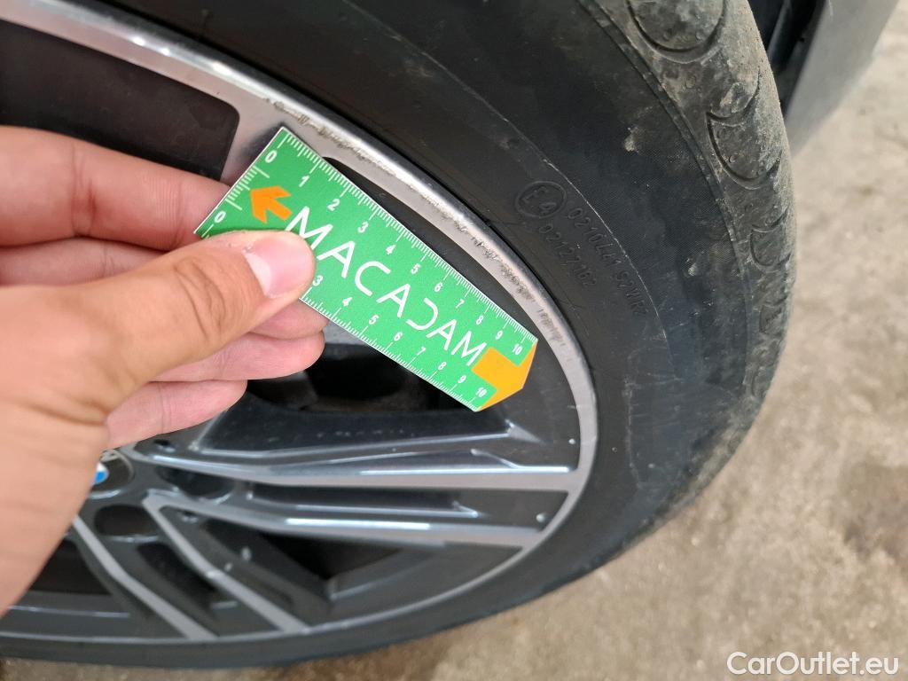  Bmw  Serie 1 BMW Série 1 / 2019 / 5P / Berline 116i DKG7 Business Design #6