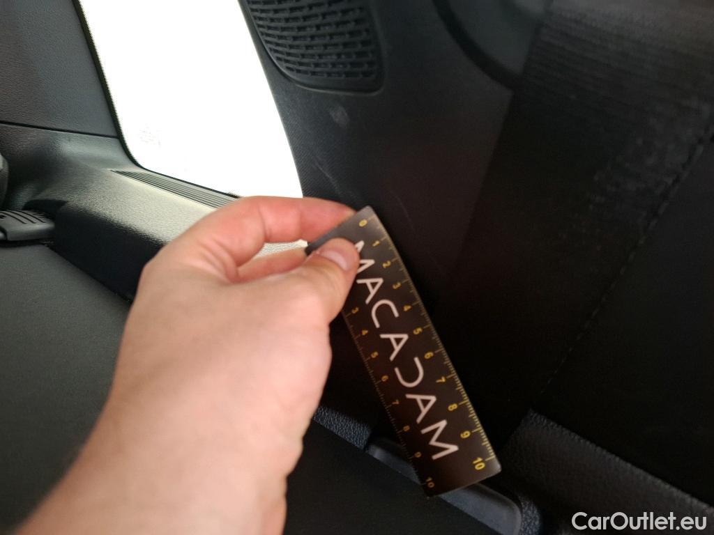  Mercedes  GLB  / 2019 / 5P / SUV  200 d AMG Line #21