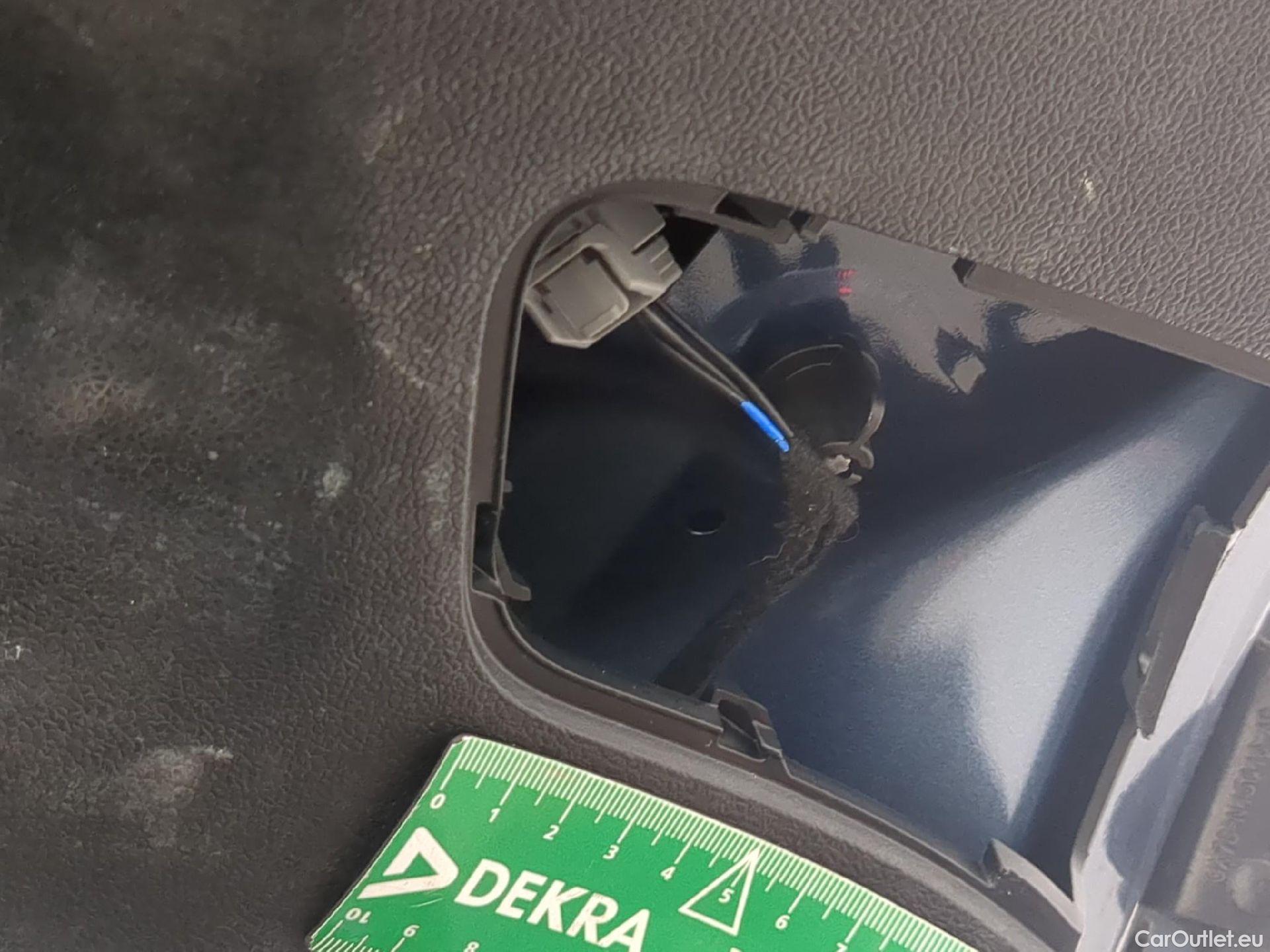  Ford  Focus FORD  SW / 2021 / 5P / Break 1.0 Flexi mHEV 125 Titani X Busin Pshift #6