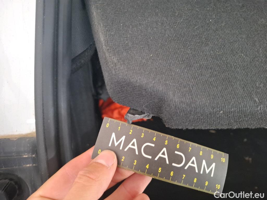  Bmw  Serie 1 Série 1 Berline 118 d Edition Sport 2.0 150CV BVA8 E6d #81