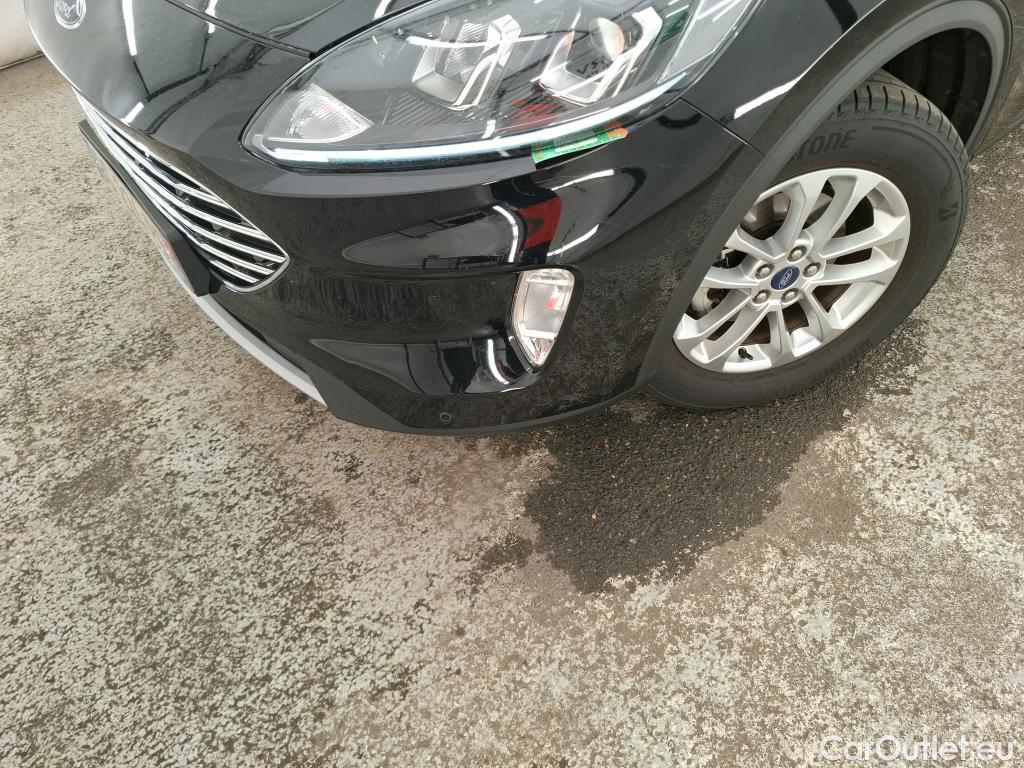  Ford  Kuga FORD  / 2019 / 5P / SUV 2.5 190 hybrid Flexifuel Pshift Titanium #1