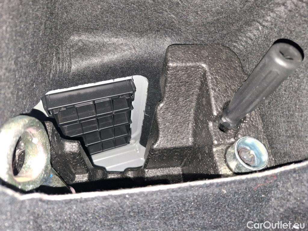  Bmw  X2 Série  sDrive 18i Lounge 1.5 135CV BVM6 E6d #8