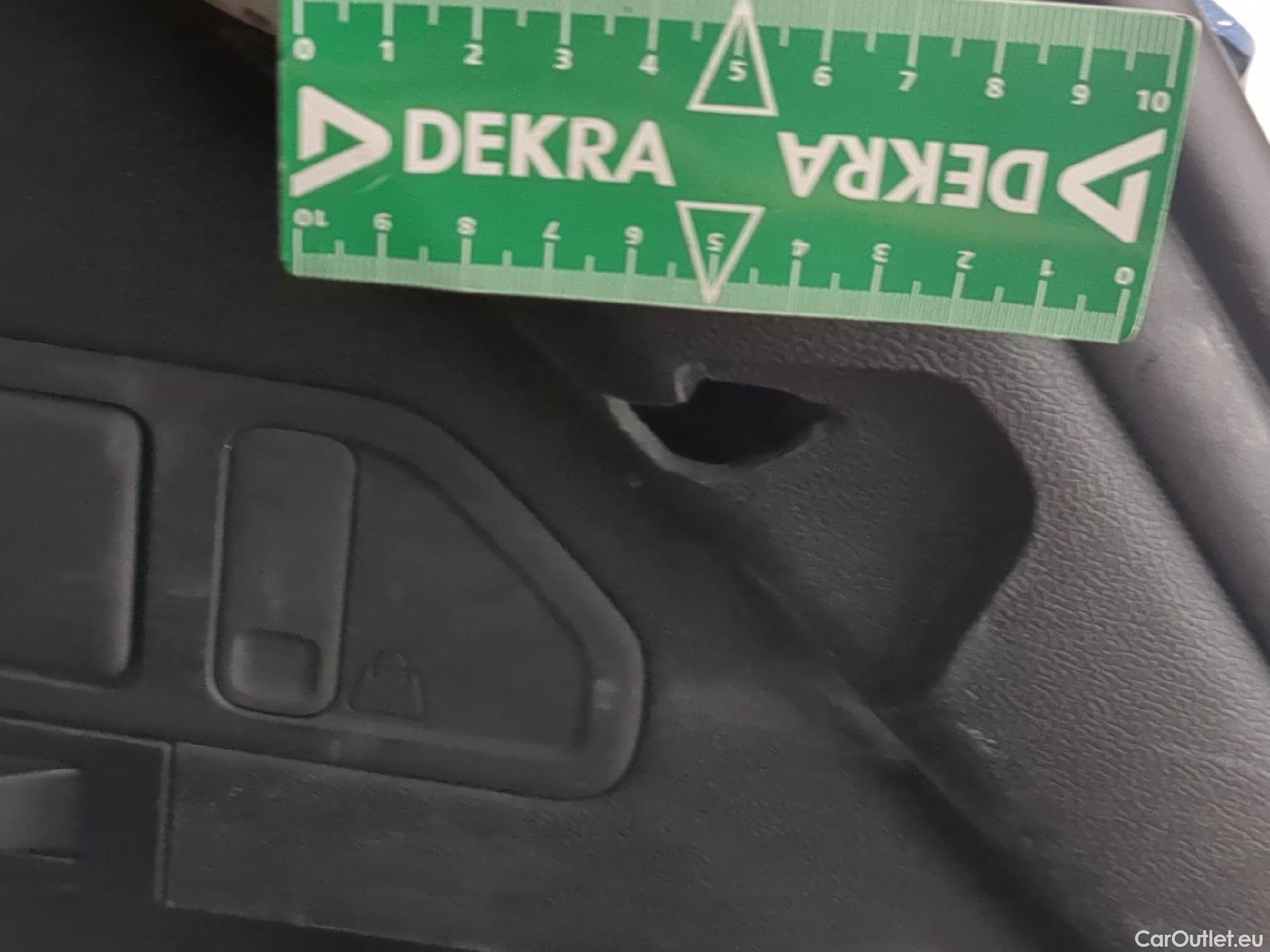  Ford  Focus FORD  SW / 2021 / 5P / Break 1.0 Flexi mHEV 125 Titani X Busin Pshift #4