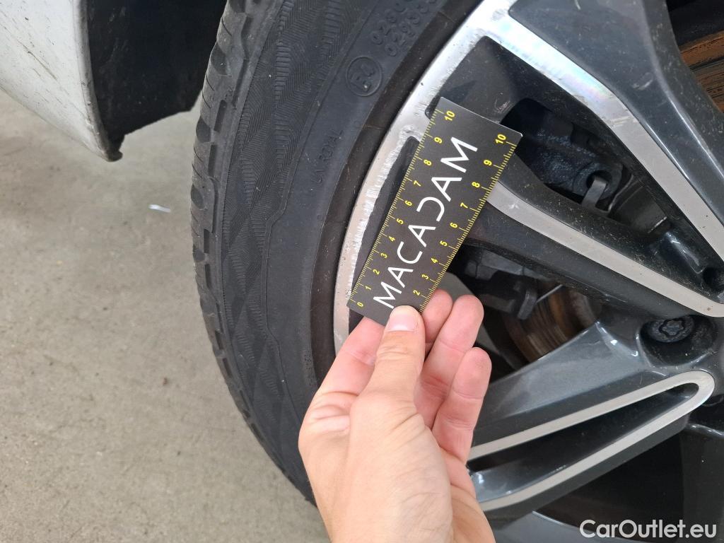  Bmw  Serie 1 Série 1 Berline 118 d Edition Sport 2.0 150CV BVA8 E6d #50