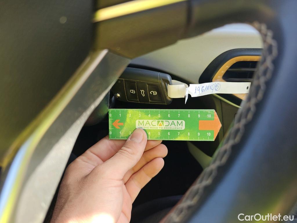  Seat  Arona  Style Special Edition 1.0 TSI 115CV AT7 E6d #4