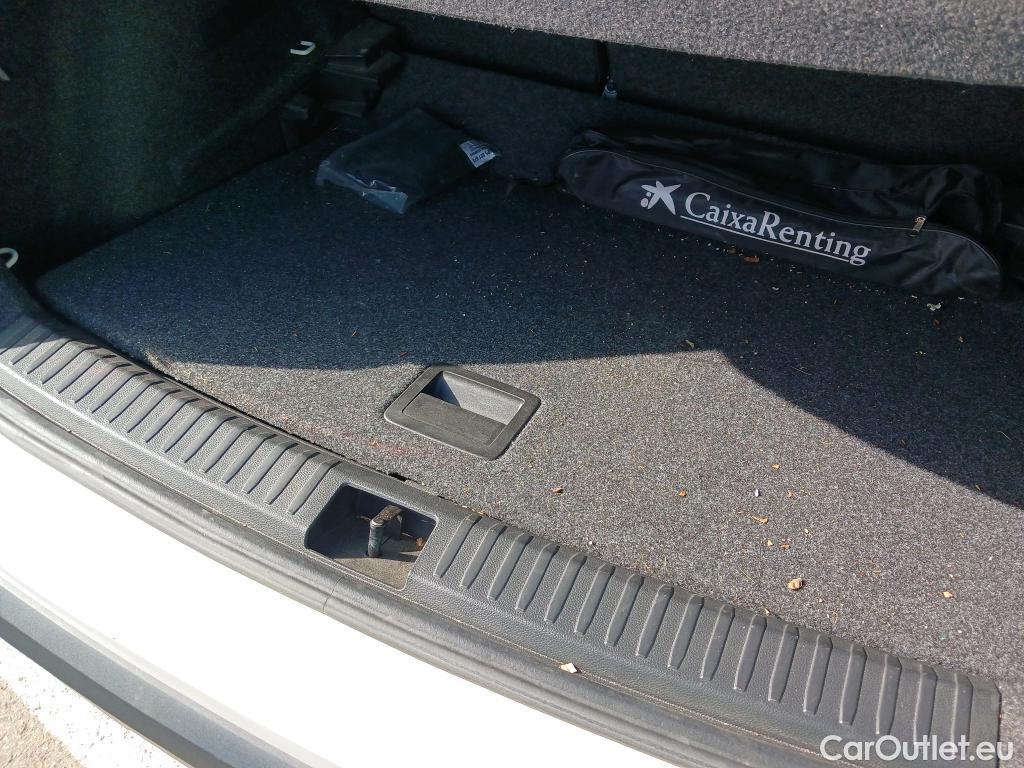  Seat  Arona SEAT  / 2017 / 5P / todoterreno 1.0 TSI 85kW (115Cv) Style Edition Eco (CX) #6