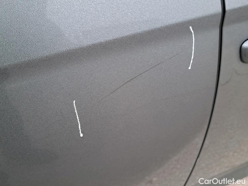  Seat  Leon SEAT León / 2016 / 5P / berlina con portón 1.6 TDI 85kW (115CV) S&S Style Visio Nav(SP) #6