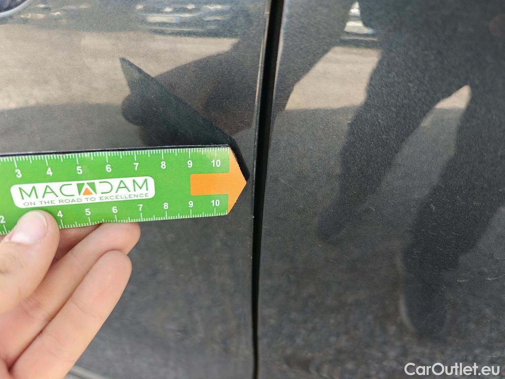  Seat  Arona  Style Special Edition 1.0 TSI 115CV AT7 E6d #24