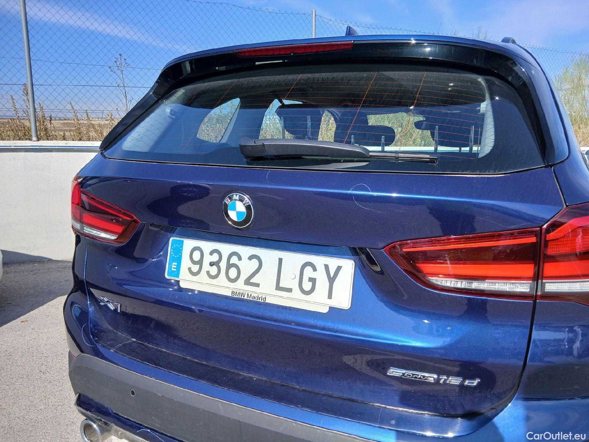 Bmw  X1 BMW  / 2019 / 5P / todoterreno sDrive18dA Business #29