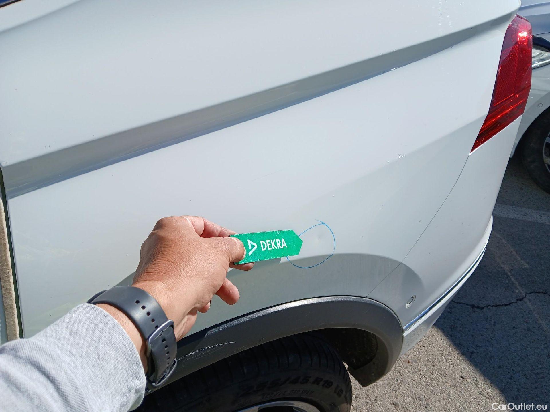  Volkswagen  Tiguan VOLKSWAGEN  Allspace / 2017 / 5P / todoterreno Sport 2.0 TDI 147kW (200CV) 4Motion DSG #28