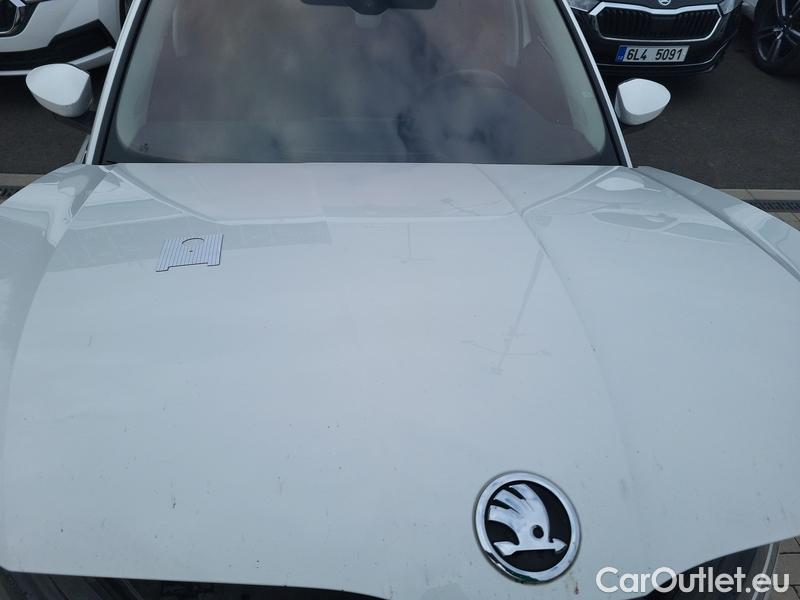  Skoda  Octavia  Lim. (NX3)(2020)  1.5TSI 110 Ambition 5d #9