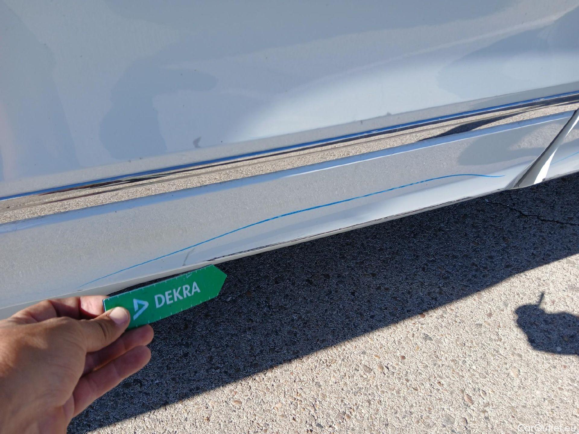  Volkswagen  Tiguan VOLKSWAGEN  Allspace / 2017 / 5P / todoterreno Sport 2.0 TDI 147kW (200CV) 4Motion DSG #41