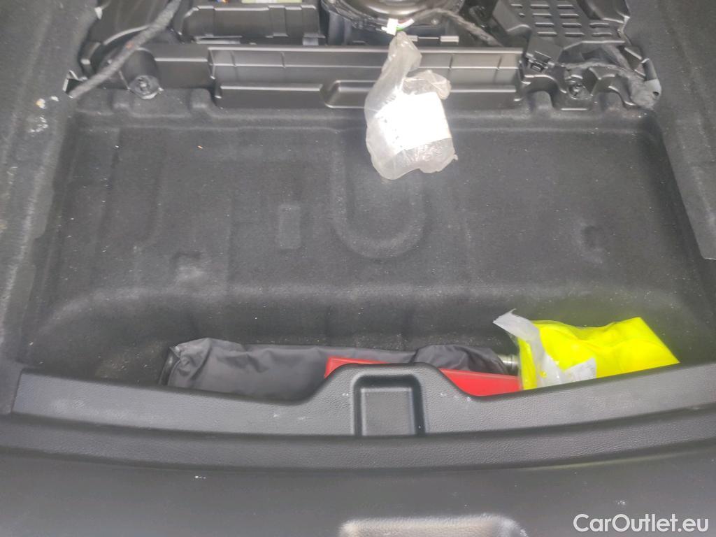  Mercedes  CLA-Klasse MERCEDES-BENZ Clase CLA / 2019 / 4P / coupé CLA 200 D DCT #5