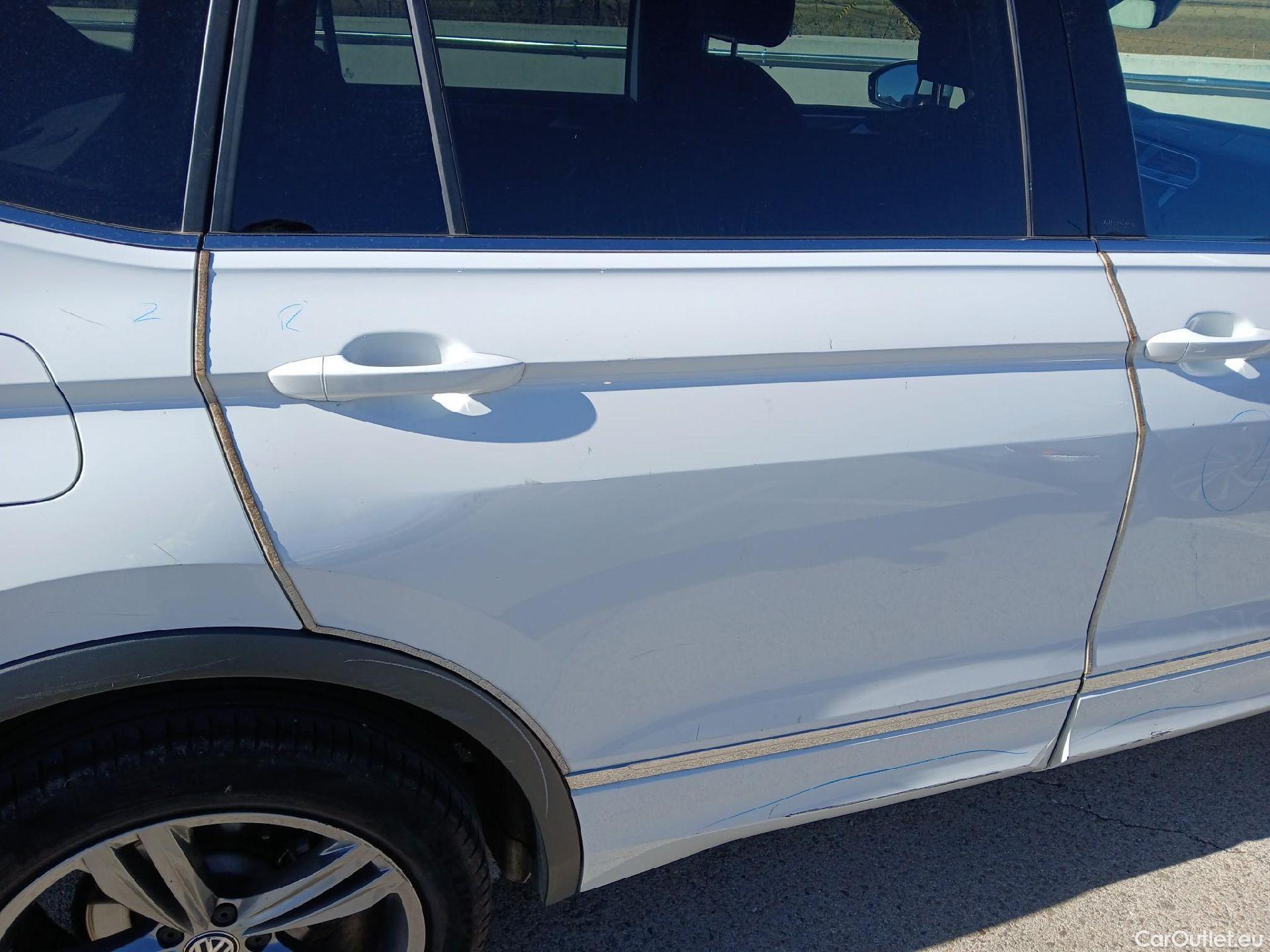  Volkswagen  Tiguan VOLKSWAGEN  Allspace / 2017 / 5P / todoterreno Sport 2.0 TDI 147kW (200CV) 4Motion DSG #39