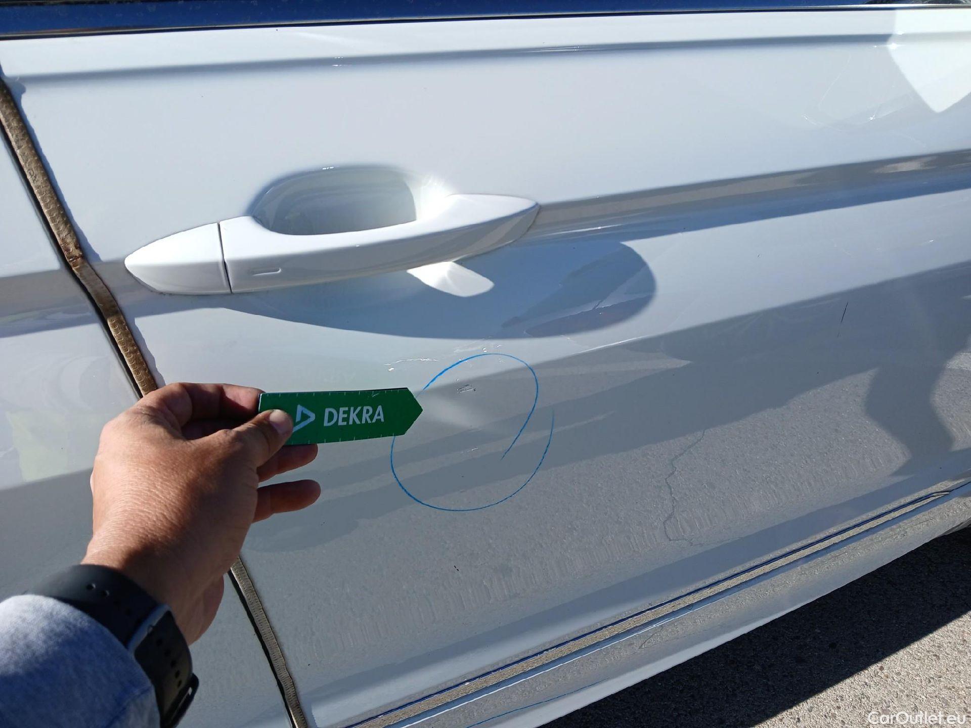  Volkswagen  Tiguan VOLKSWAGEN  Allspace / 2017 / 5P / todoterreno Sport 2.0 TDI 147kW (200CV) 4Motion DSG #42