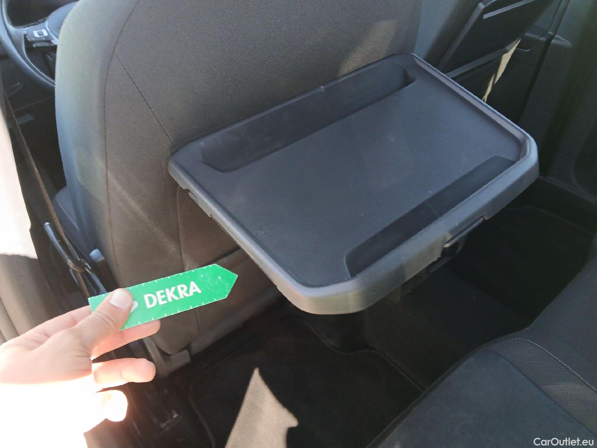  Volkswagen  Tiguan VOLKSWAGEN  Allspace / 2017 / 5P / todoterreno Sport 2.0 TDI 147kW (200CV) 4Motion DSG #2